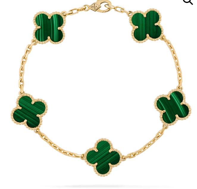 LUXYCHARMS® Gold Clover Bracelet